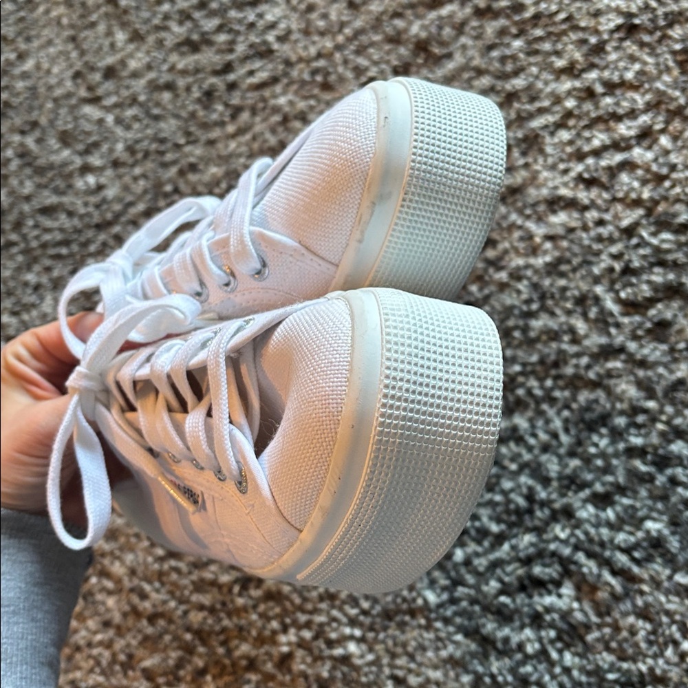 Superega white platform size 37.5 fits like a 7.5us shoes - Picture 5 of 6